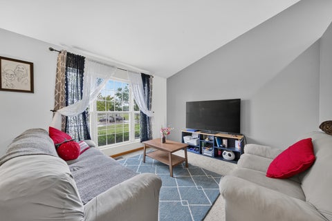 Tiny photo for 353 Valley Forge Avenue, South Elgin, IL 60177 (MLS # 12764567)