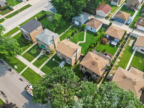 Tiny photo for 307 Geneva Avenue, Bellwood, IL 60104 (MLS # 12482041)