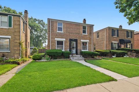 Tiny photo for 307 Geneva Avenue, Bellwood, IL 60104 (MLS # 12482041)