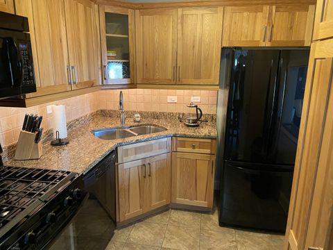 Tiny photo for 907 S WILLIAMS Street #107, Westmont, IL 60559 (MLS # 12571788)