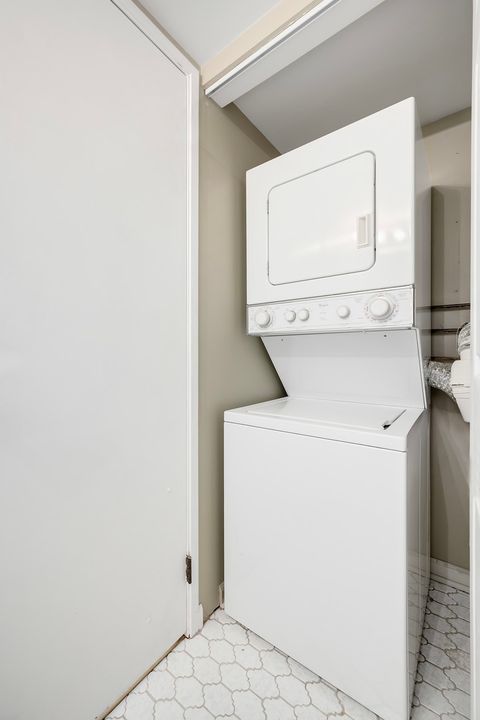 Tiny photo for 8025 WOODGLEN Lane #207, Downers Grove, IL 60516 (MLS # 12614678)