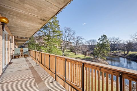 Tiny photo for 8025 WOODGLEN Lane #207, Downers Grove, IL 60516 (MLS # 12614678)