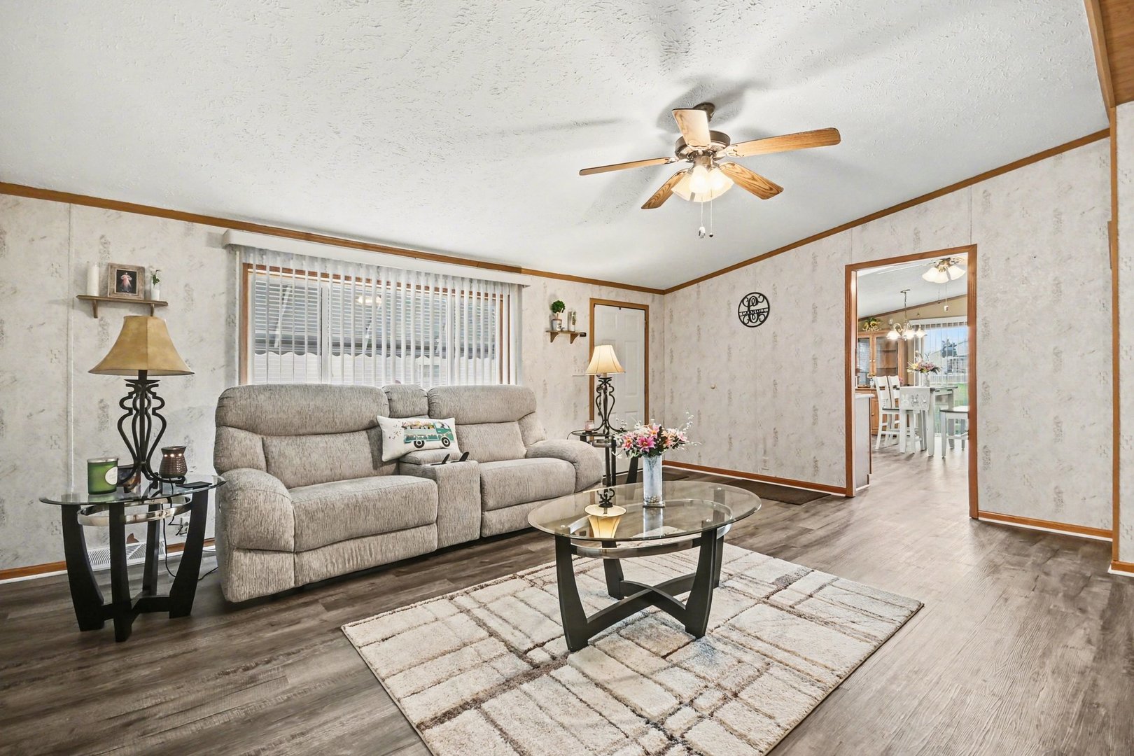 22534 Woodside Drive