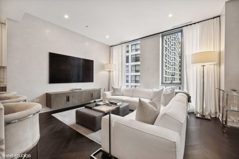 Tiny photo for 403 N Wabash Avenue #12B, Chicago, IL 60611 (MLS # 12420713)