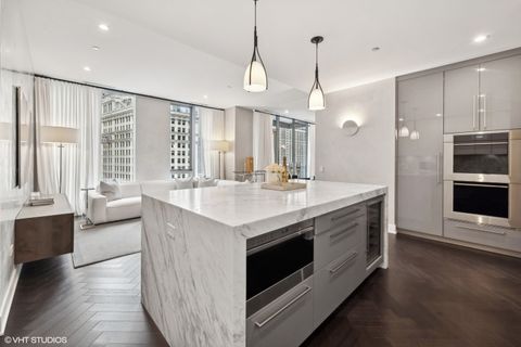 Tiny photo for 403 N Wabash Avenue #12B, Chicago, IL 60611 (MLS # 12420713)