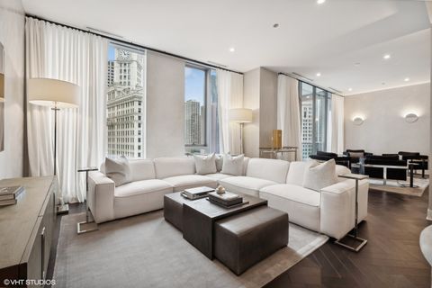 Tiny photo for 403 N Wabash Avenue #12B, Chicago, IL 60611 (MLS # 12420713)