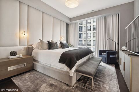 Tiny photo for 403 N Wabash Avenue #12B, Chicago, IL 60611 (MLS # 12420713)