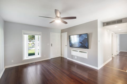 Tiny photo for 917 Sunnydale Boulevard, Streamwood, IL 60107 (MLS # 12761943)