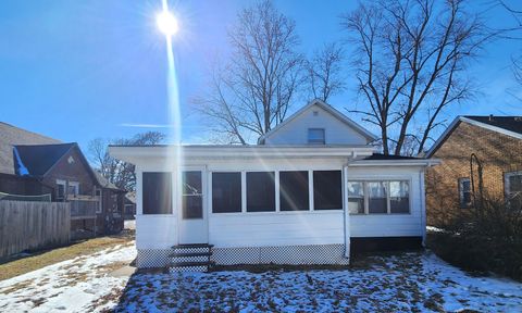 Tiny photo for 584 Broadway Street, Marseilles, IL 61341 (MLS # 12562374)
