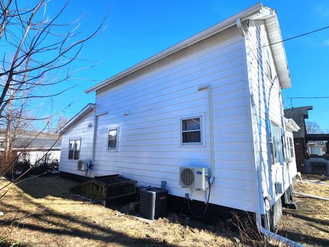 Tiny photo for 584 Broadway Street, Marseilles, IL 61341 (MLS # 12562374)