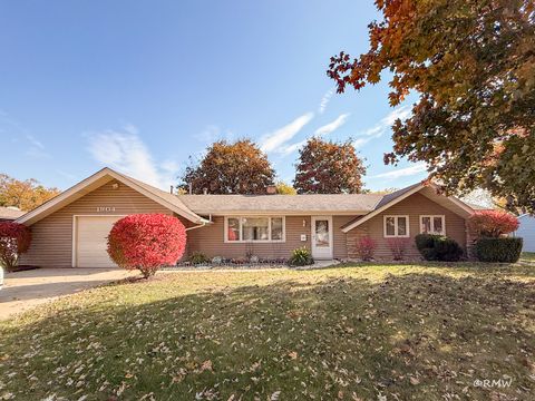 Photo of 1904 Winston Lane, Schaumburg, IL 60193 (MLS # 12556576)