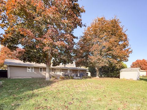 Tiny photo for 1904 Winston Lane, Schaumburg, IL 60193 (MLS # 12556576)