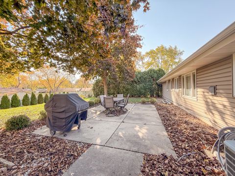 Tiny photo for 1904 Winston Lane, Schaumburg, IL 60193 (MLS # 12556576)