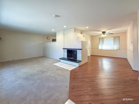 Tiny photo for 1904 Winston Lane, Schaumburg, IL 60193 (MLS # 12556576)