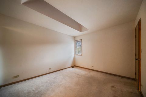 Tiny photo for 513 Rosebud Drive N, Lombard, IL 60148 (MLS # 12515977)