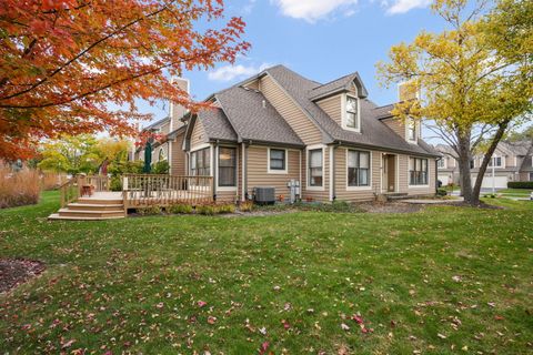 Tiny photo for 513 Rosebud Drive N, Lombard, IL 60148 (MLS # 12515977)