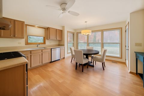 Tiny photo for 513 Rosebud Drive N, Lombard, IL 60148 (MLS # 12515977)