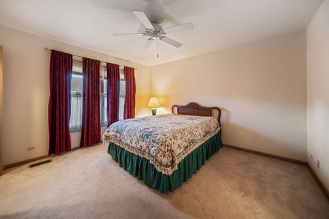 Tiny photo for 513 Rosebud Drive N, Lombard, IL 60148 (MLS # 12515977)