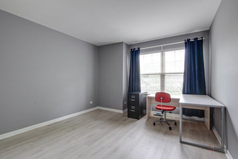 Tiny photo for 467 Pine Lake Circle, Vernon Hills, IL 60061 (MLS # 12758819)