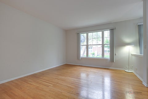 Tiny photo for 467 Pine Lake Circle, Vernon Hills, IL 60061 (MLS # 12758819)