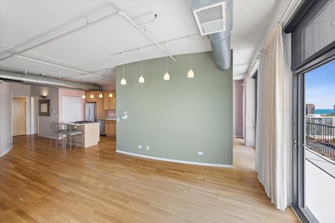 Tiny photo for 1530 S State Street #17R, Chicago, IL 60605 (MLS # 12625499)