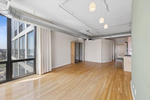 Tiny photo for 1530 S State Street #17R, Chicago, IL 60605 (MLS # 12625499)