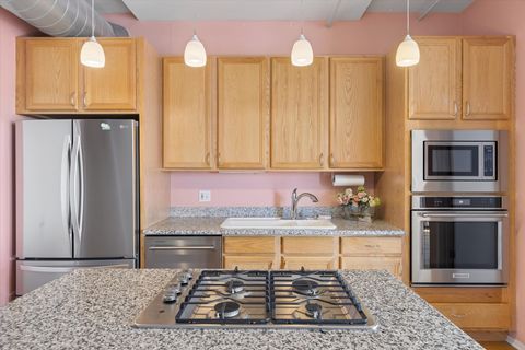 Tiny photo for 1530 S State Street #17R, Chicago, IL 60605 (MLS # 12625499)