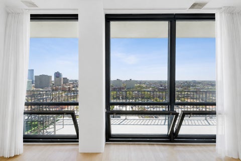 Tiny photo for 1530 S State Street #17R, Chicago, IL 60605 (MLS # 12625499)