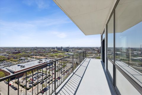 Tiny photo for 1530 S State Street #17R, Chicago, IL 60605 (MLS # 12625499)