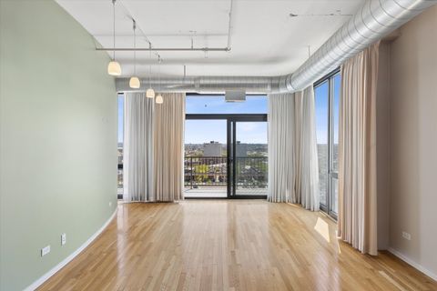 Tiny photo for 1530 S State Street #17R, Chicago, IL 60605 (MLS # 12625499)