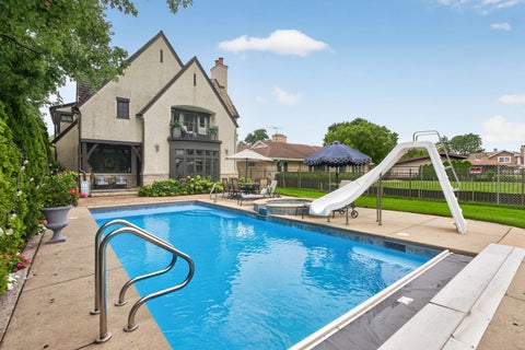 Tiny photo for 928 HASTINGS Street, Park Ridge, IL 60068 (MLS # 12757644)