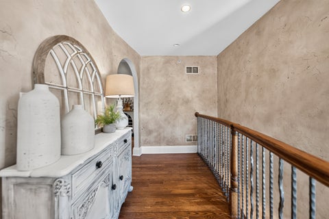 Tiny photo for 928 HASTINGS Street, Park Ridge, IL 60068 (MLS # 12757644)