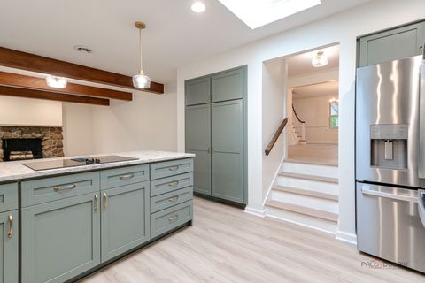 Tiny photo for 318 2nd Avenue, Libertyville, IL 60048 (MLS # 12636079)