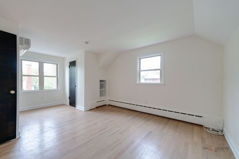 Tiny photo for 318 2nd Avenue, Libertyville, IL 60048 (MLS # 12636079)