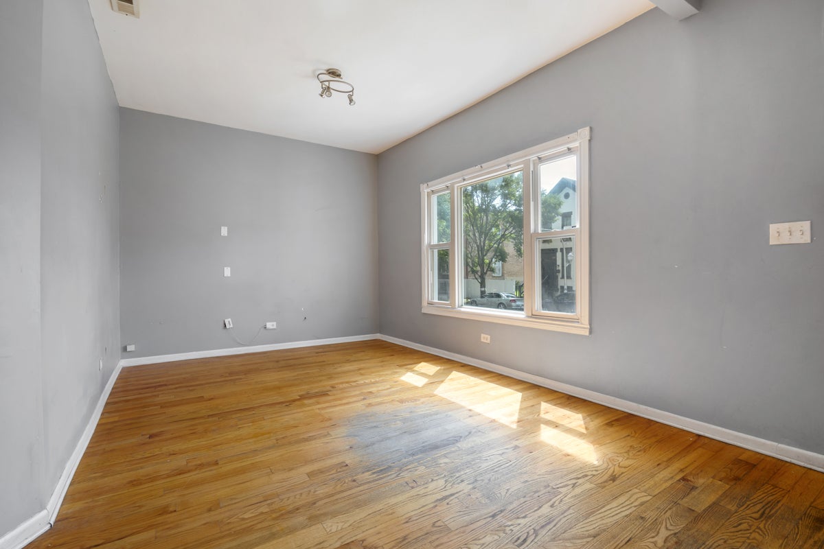 3450 W Walnut Street