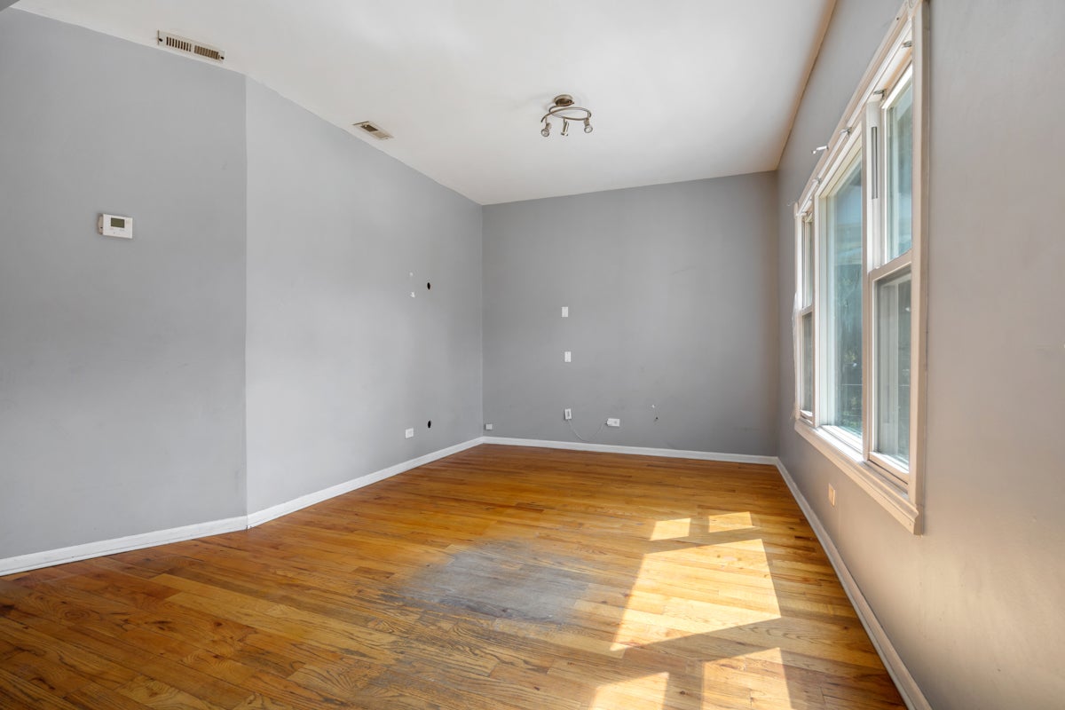 3450 W Walnut Street