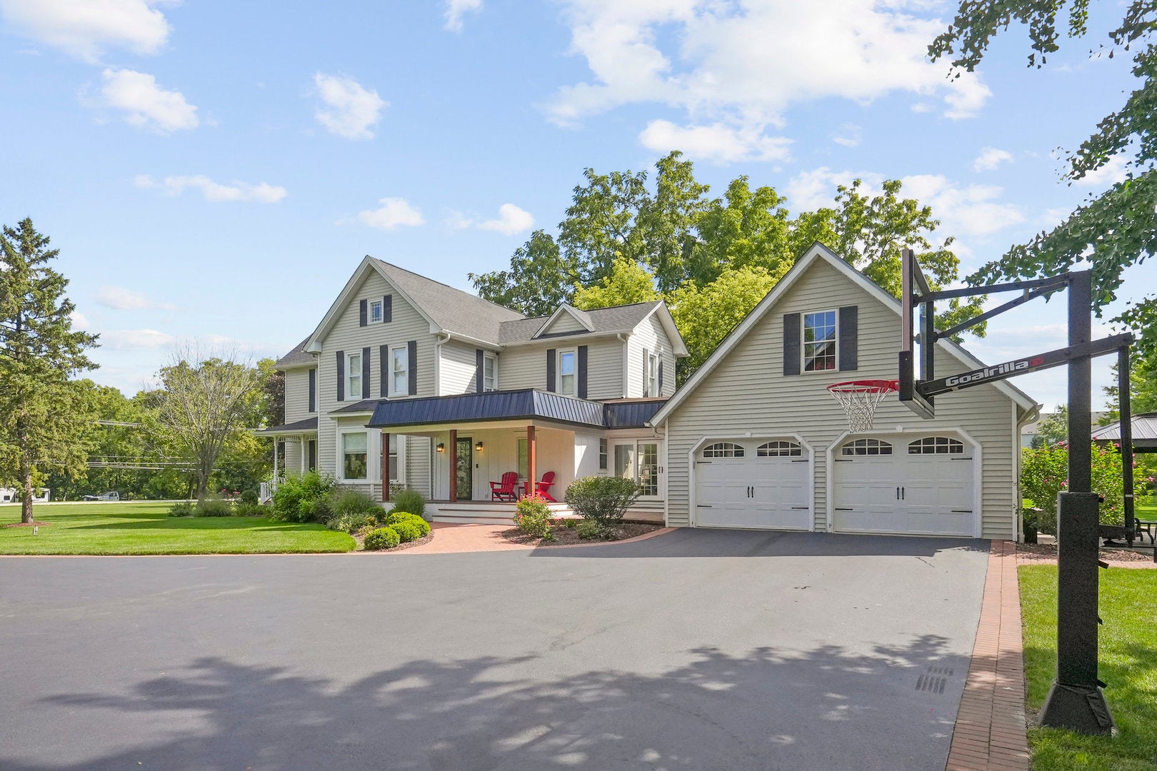3614 Wolf Road
