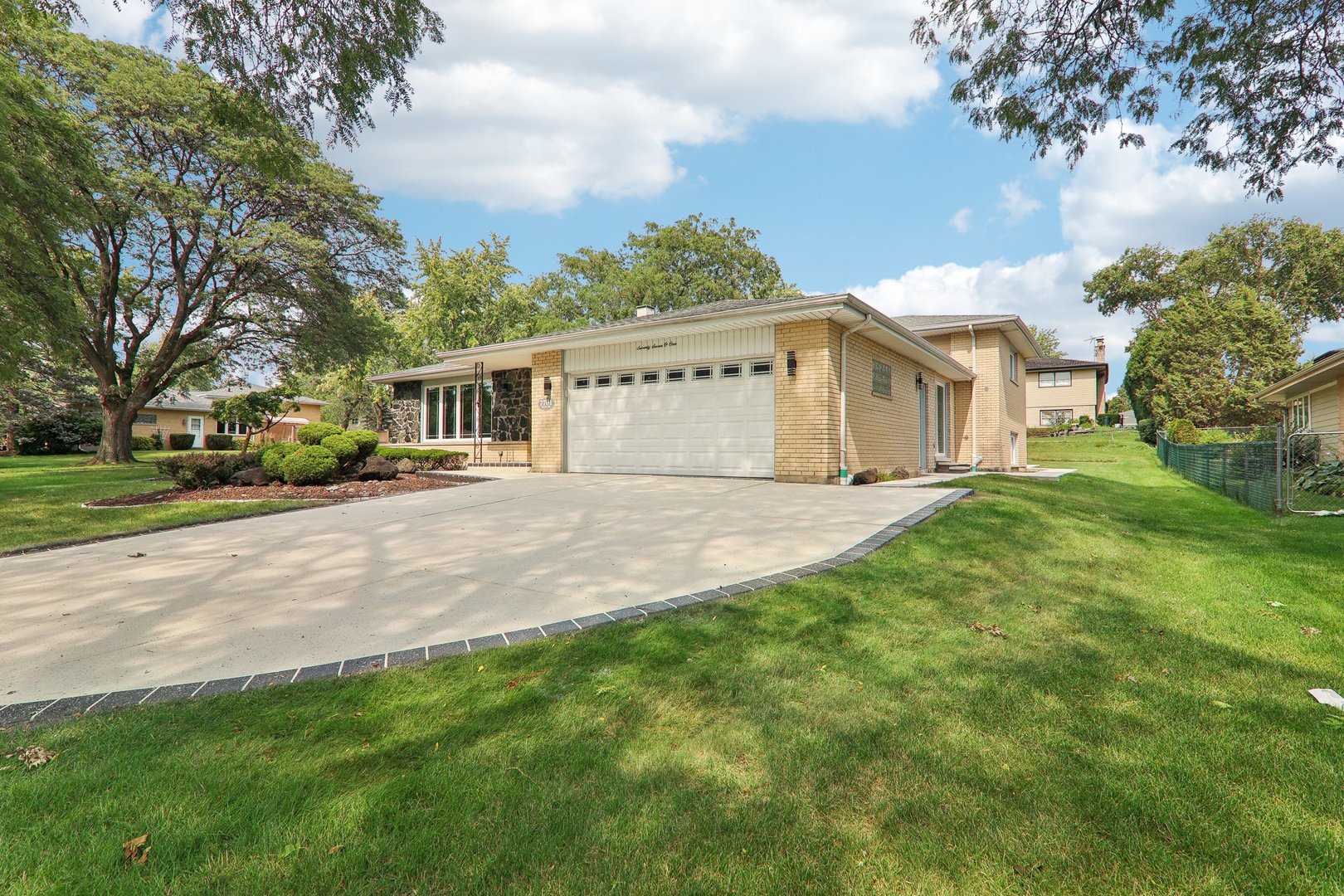 7701 Sawyer Road