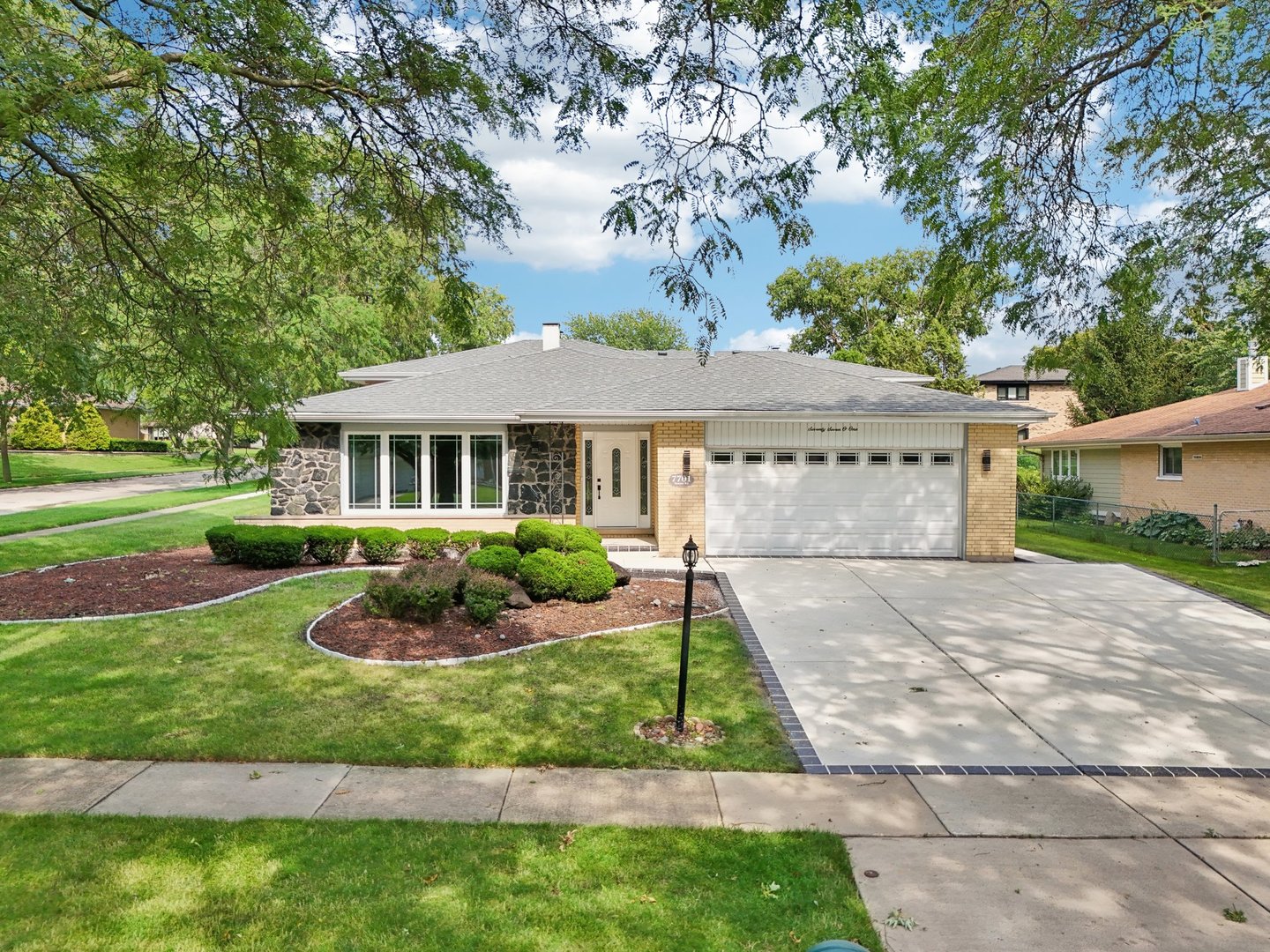 7701 Sawyer Road