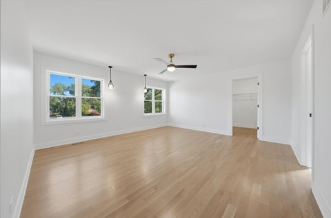 Tiny photo for 9941 Melvina Avenue, Oak Lawn, IL 60453 (MLS # 12768997)