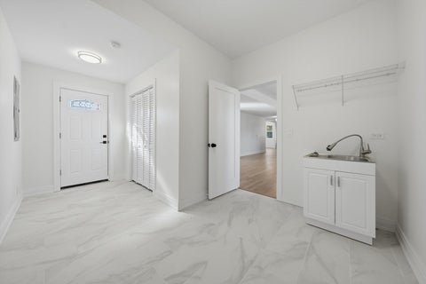 Tiny photo for 9941 Melvina Avenue, Oak Lawn, IL 60453 (MLS # 12768997)