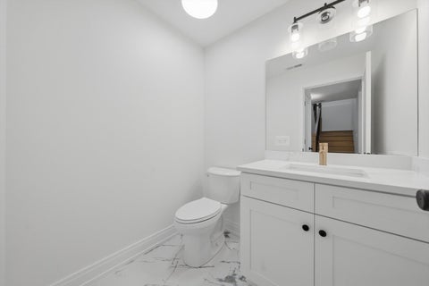 Tiny photo for 9941 Melvina Avenue, Oak Lawn, IL 60453 (MLS # 12768997)