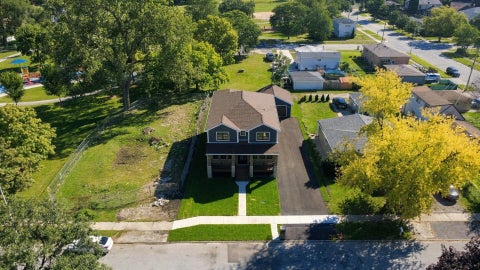 Tiny photo for 9941 Melvina Avenue, Oak Lawn, IL 60453 (MLS # 12768997)