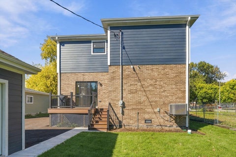 Tiny photo for 9941 Melvina Avenue, Oak Lawn, IL 60453 (MLS # 12768997)