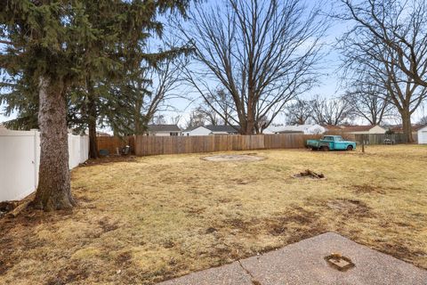 Tiny photo for 1711 W 59th Street, Davenport, IA 52806 (MLS # 12592925)