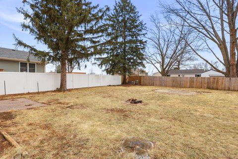 Tiny photo for 1711 W 59th Street, Davenport, IA 52806 (MLS # 12592925)