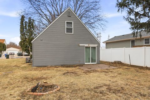 Tiny photo for 1711 W 59th Street, Davenport, IA 52806 (MLS # 12592925)
