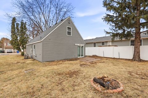 Tiny photo for 1711 W 59th Street, Davenport, IA 52806 (MLS # 12592925)