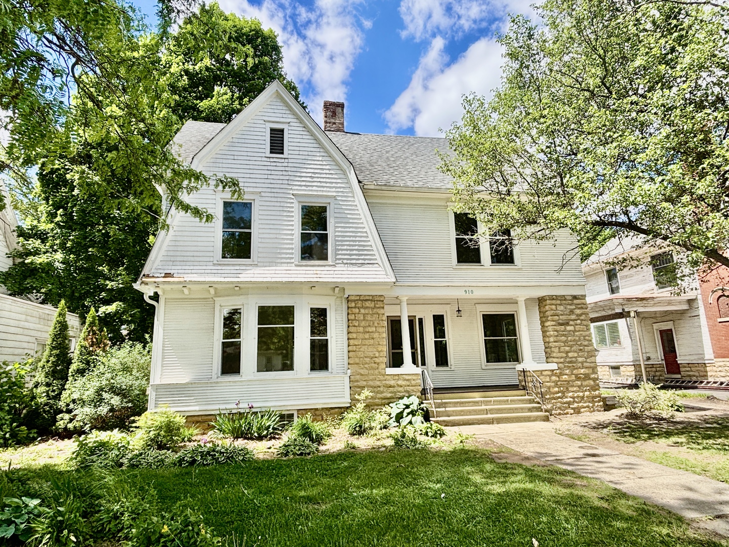 910 N State Street