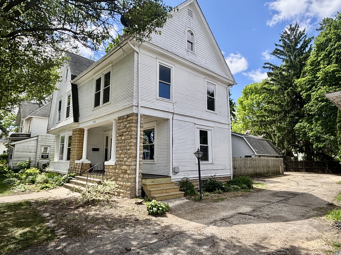 910 N State Street